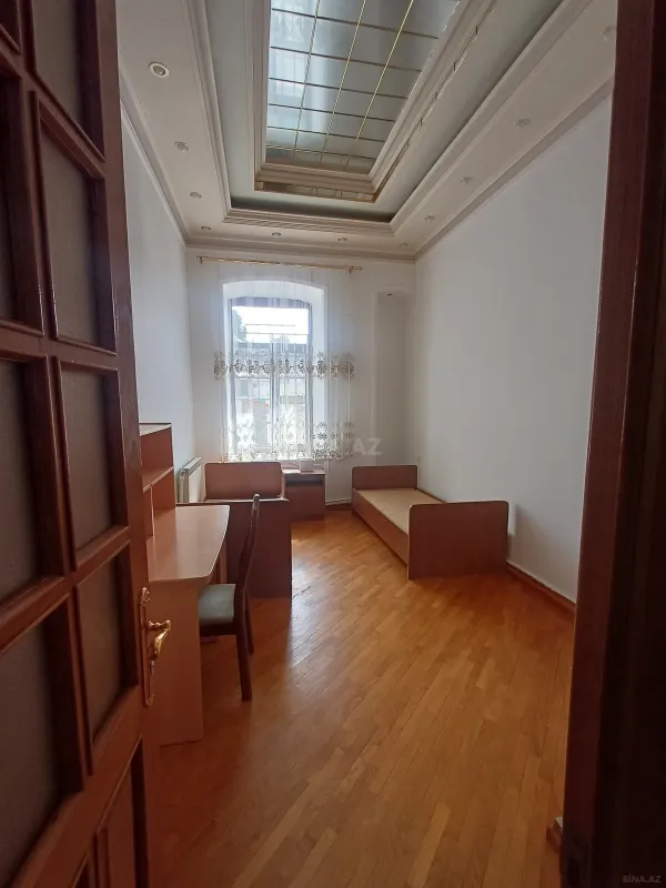 Kirayə verilir 3 otaqlı ofis 95 m²
