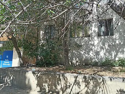 Satılır 2 otaqlı mənzil 60 m² — Bakı, Memar Əcəmi yanı 2 otaq 60.00 m²