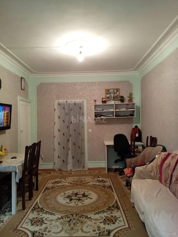 Satılır 2 otaqlı mənzil 60 m²