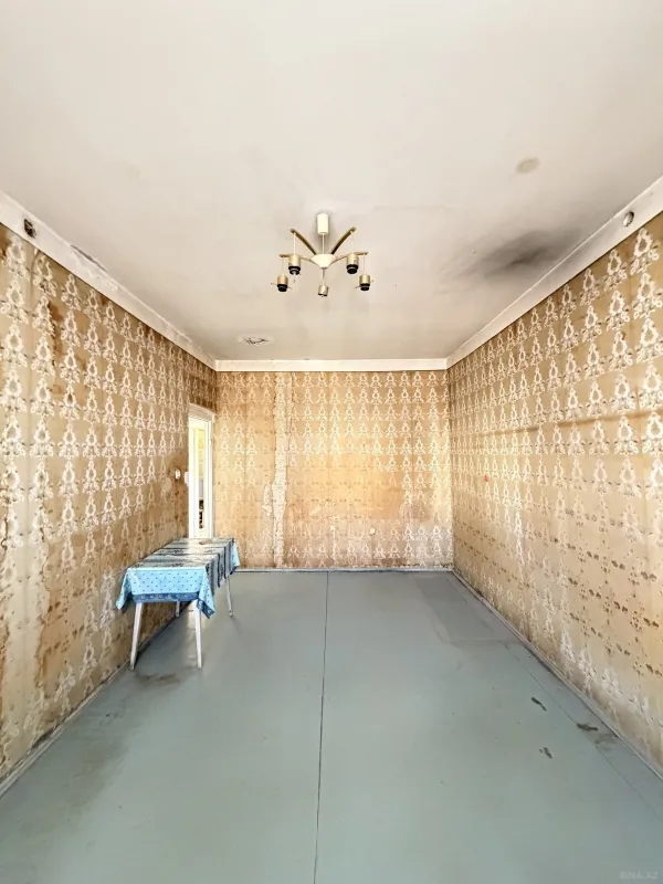 Satılır 4 otaqlı mənzil 72 m²