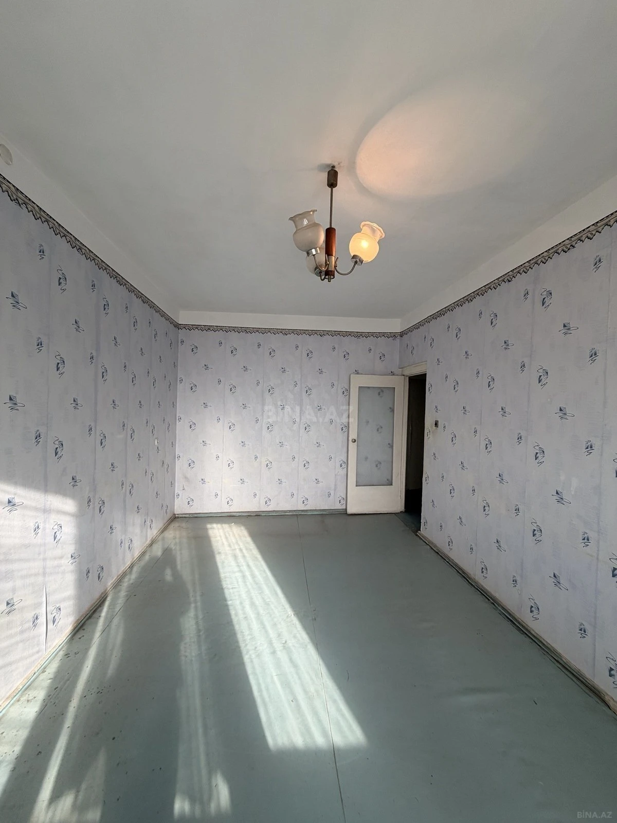 Satılır 4 otaqlı mənzil 72 m²