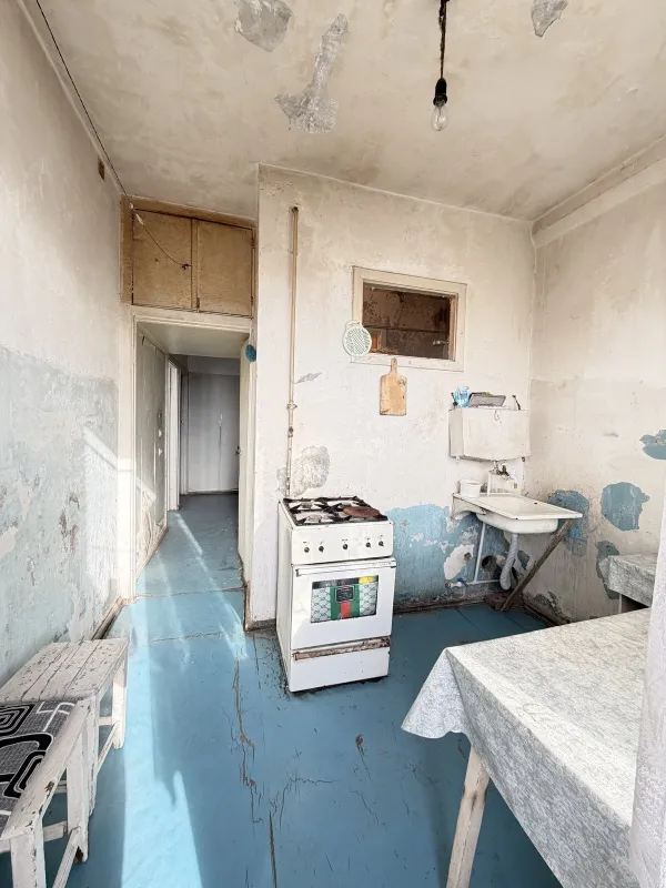 Satılır 4 otaqlı mənzil 72 m²