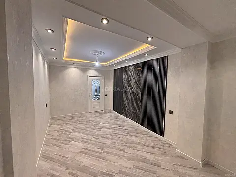Satılır 2 otaqlı mənzil 59 m²