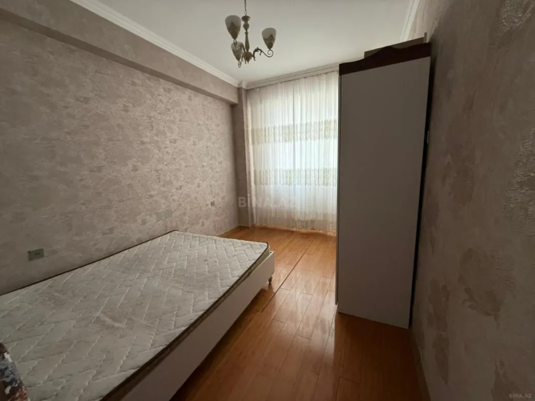 Kirayə verilir 2 otaqlı mənzil 66 m²