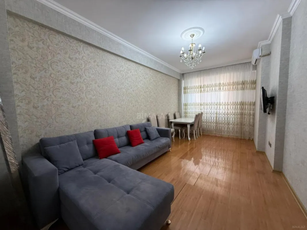 Kirayə verilir 2 otaqlı mənzil 66 m²