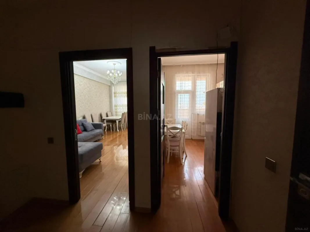 Kirayə verilir 2 otaqlı mənzil 66 m²