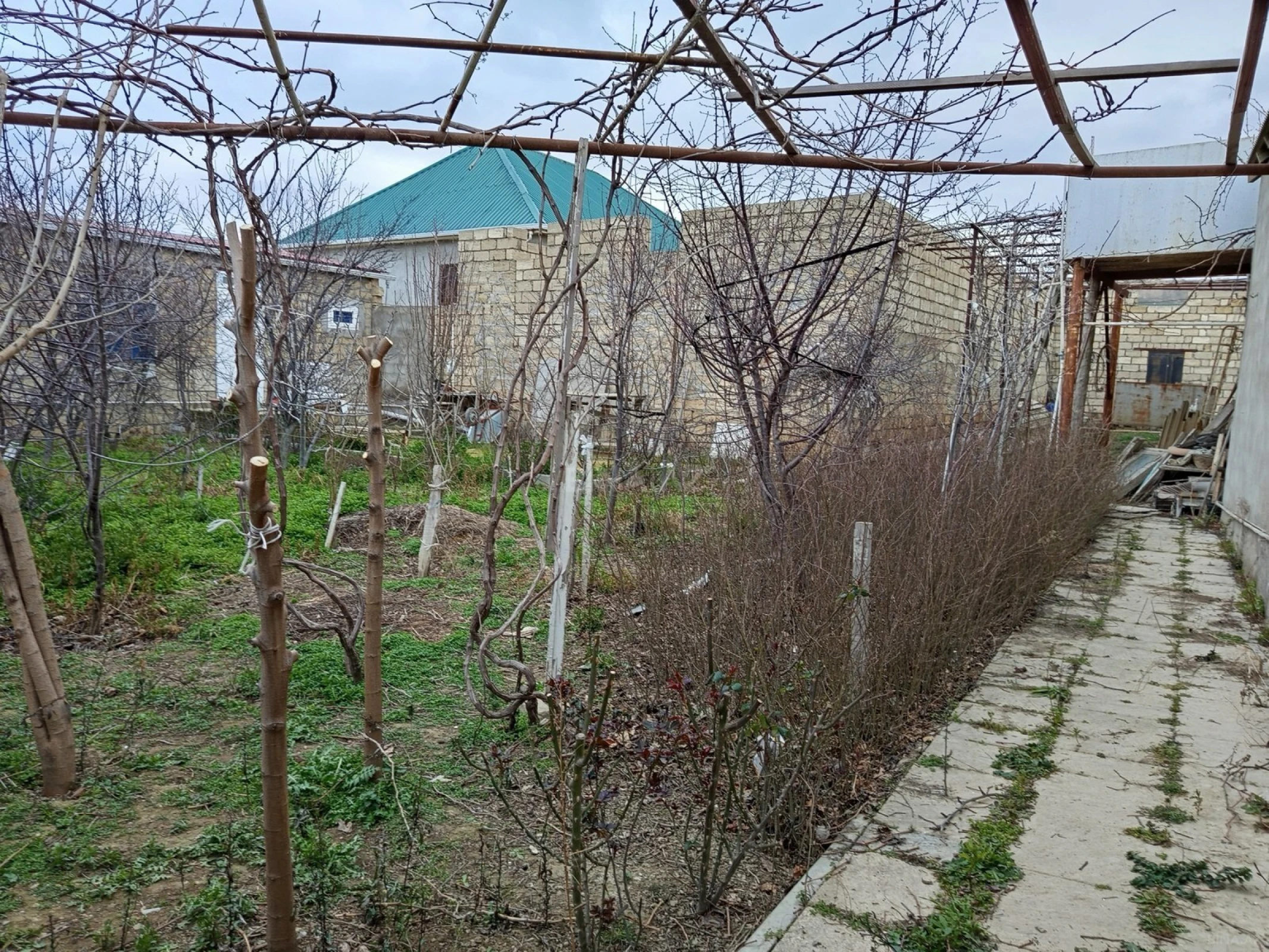 Satılır torpaq sahəsi 14 m²