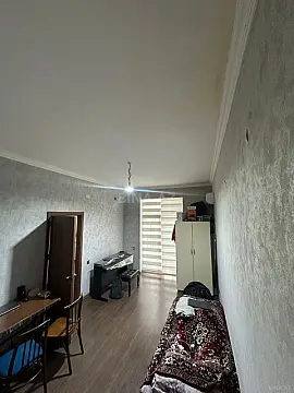 Satılır 1 otaqlı mənzil 45 m²