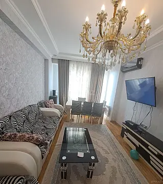 Satılır 4 otaqlı mənzil 110 m²