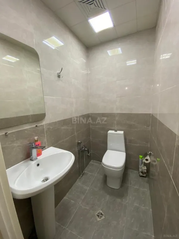 Satılır 4 otaqlı mənzil 110 m²