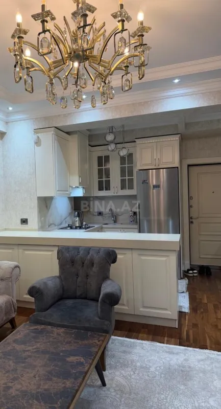 Kirayə verilir 3 otaqlı mənzil 100 m²