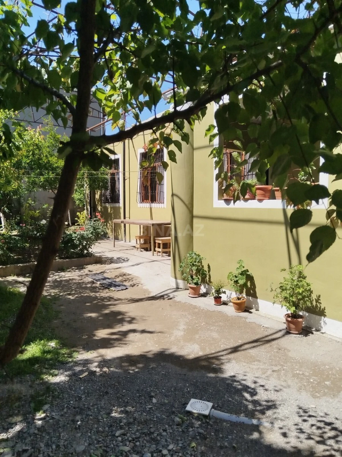 Satılır 3 otaqlı həyət evi 90.2 m²