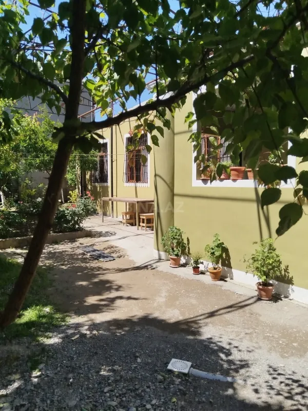 Satılır 3 otaqlı həyət evi 90.2 m²