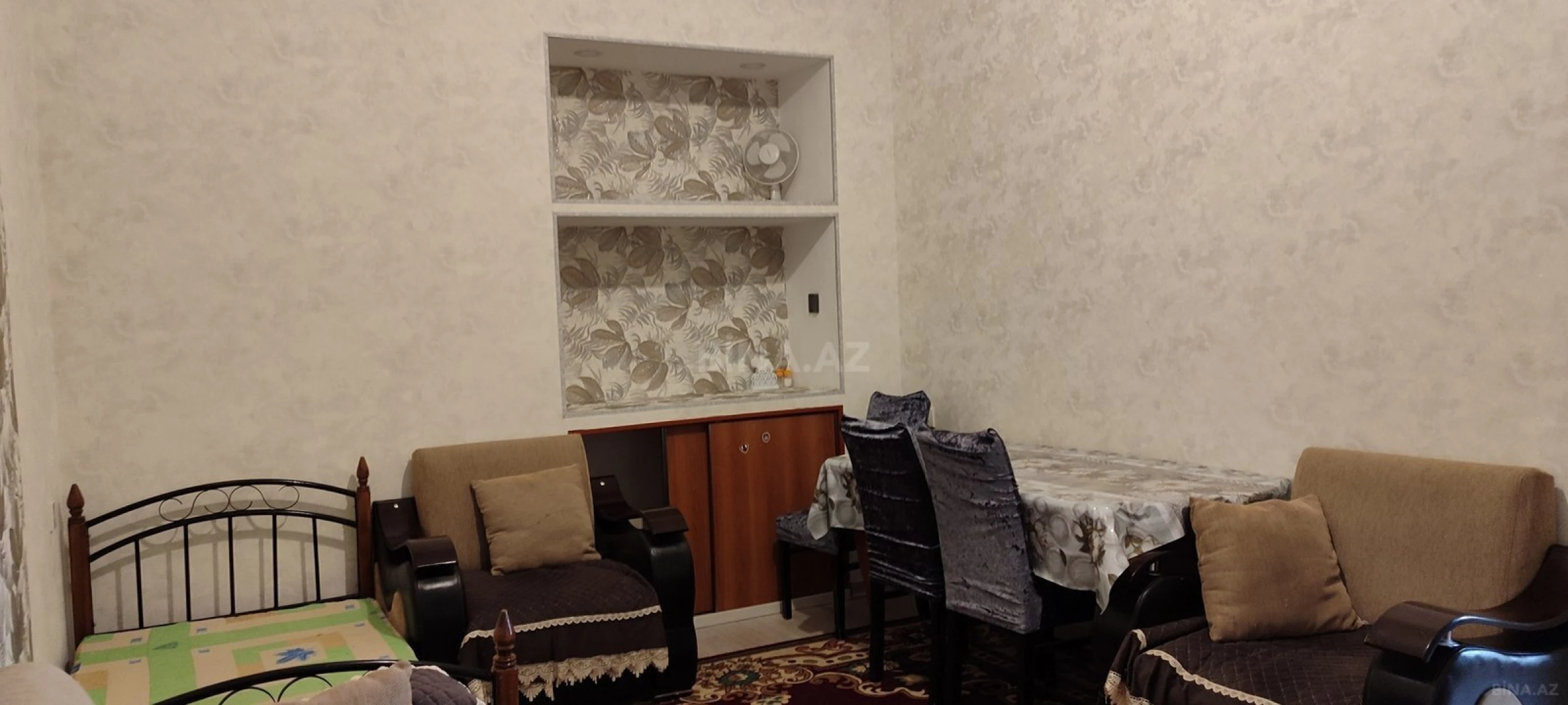 Kirayə verilir 2 otaqlı mənzil 60 m²