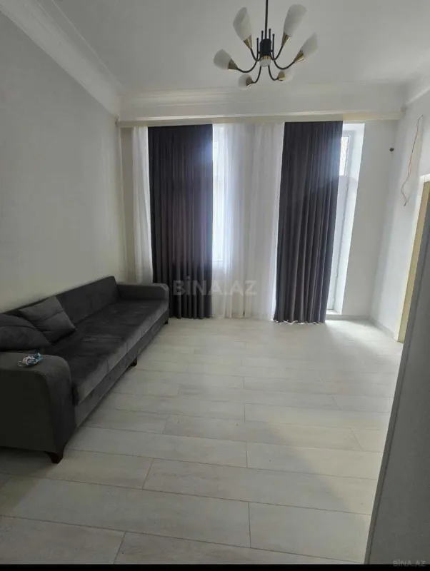 Kirayə verilir 2 otaqlı mənzil 40 m²
