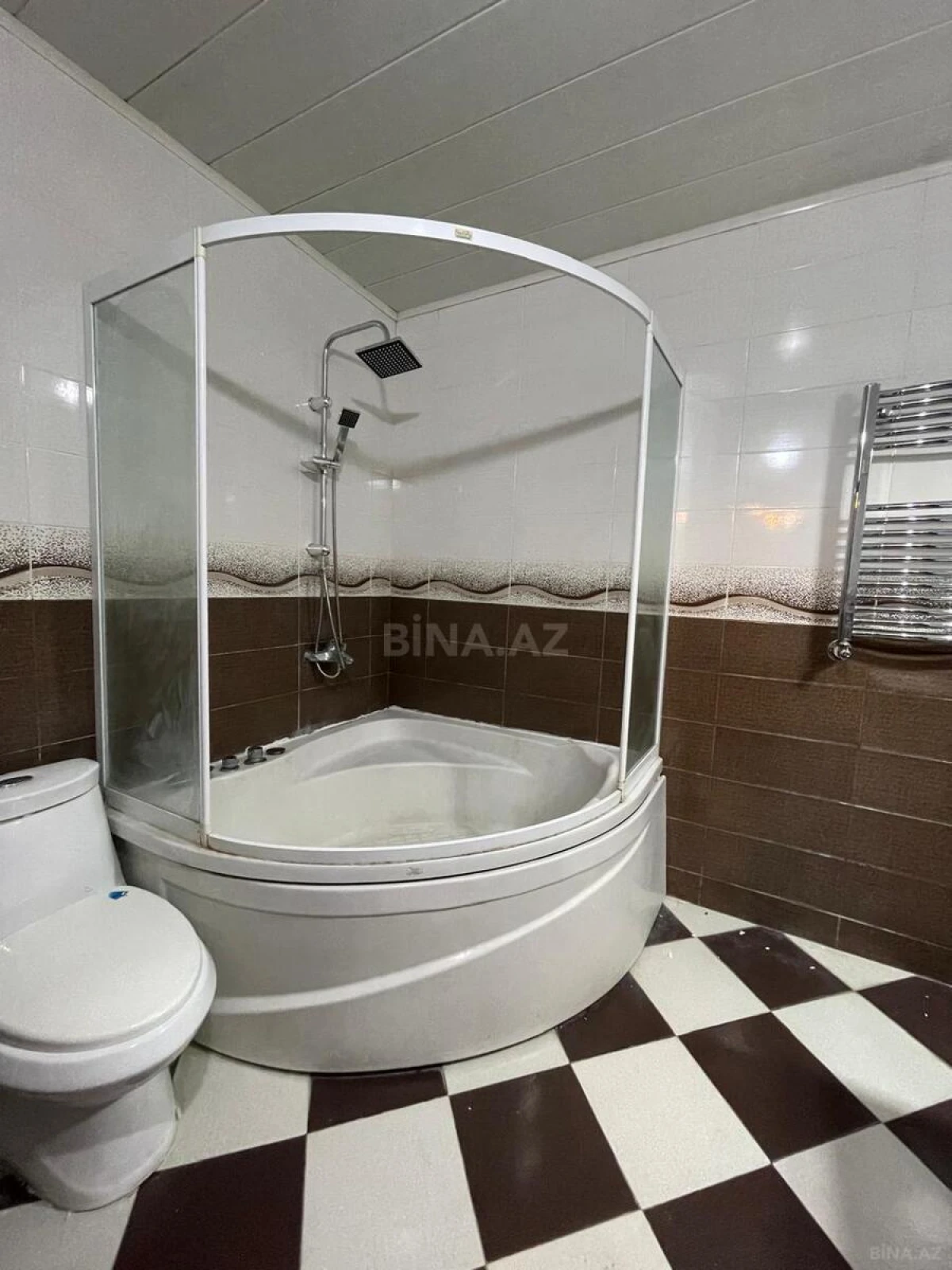 Satılır 3 otaqlı mənzil 130 m²