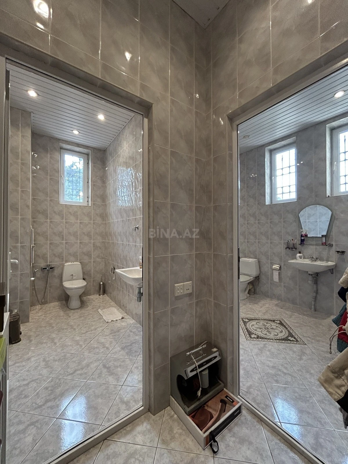 Satılır 8 otaqlı həyət evi 619 m²