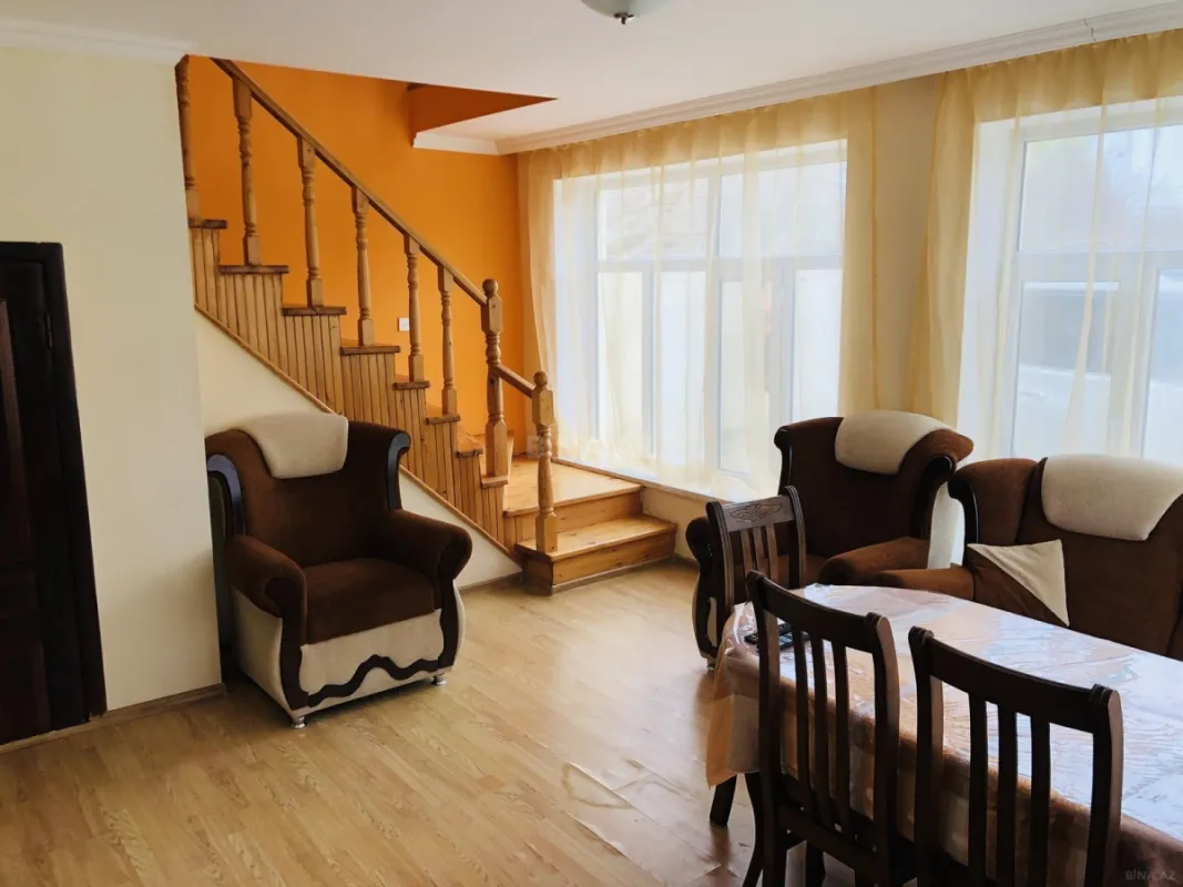 Kirayə verilir 5 otaqlı həyət evi 100 m²