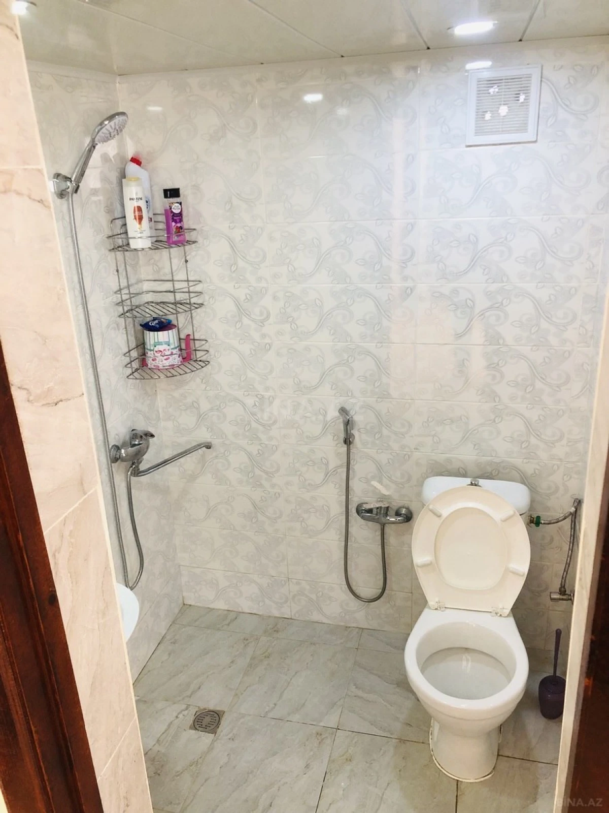 Kirayə verilir 5 otaqlı həyət evi 100 m²