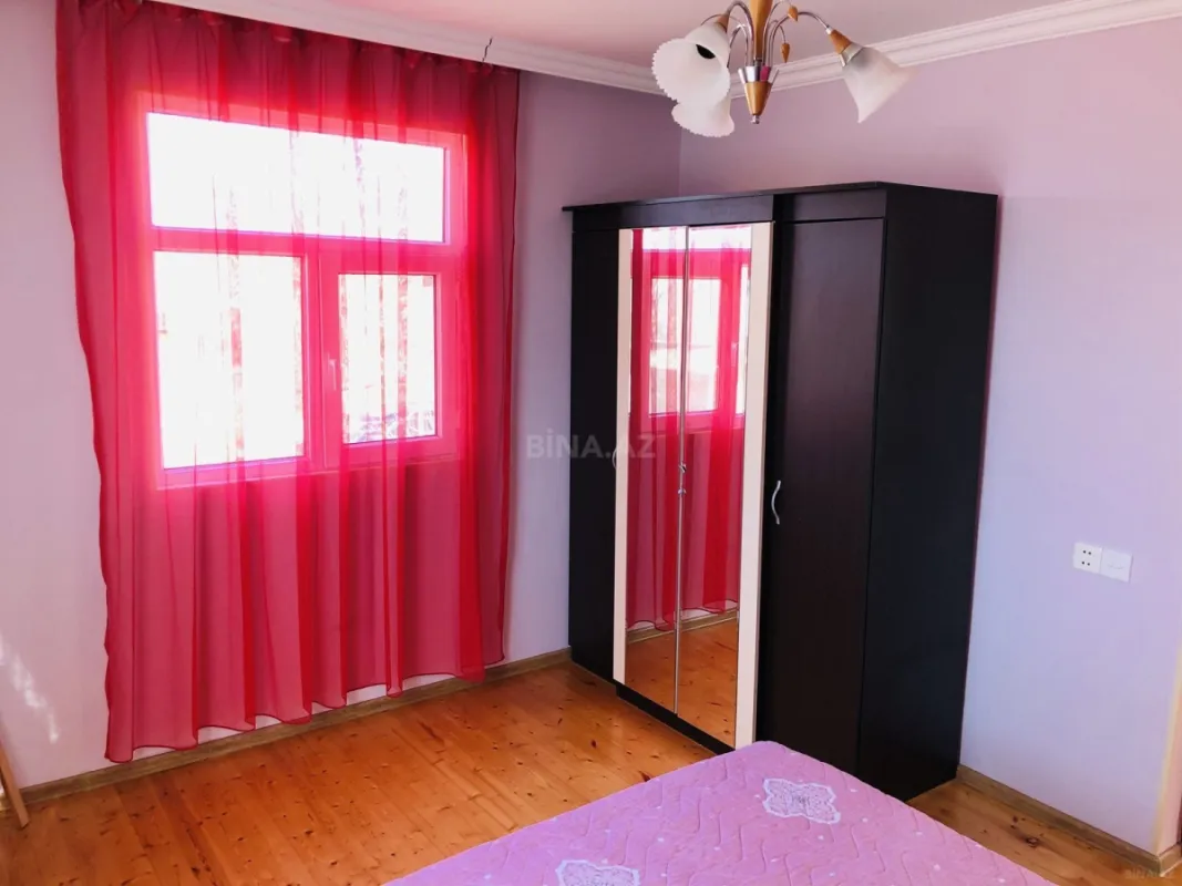 Kirayə verilir 5 otaqlı həyət evi 100 m²