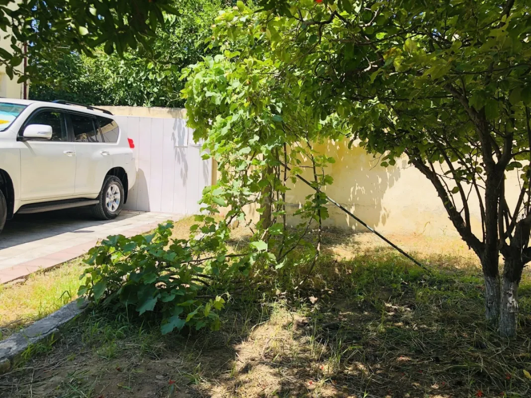 Kirayə verilir 5 otaqlı həyət evi 100 m²