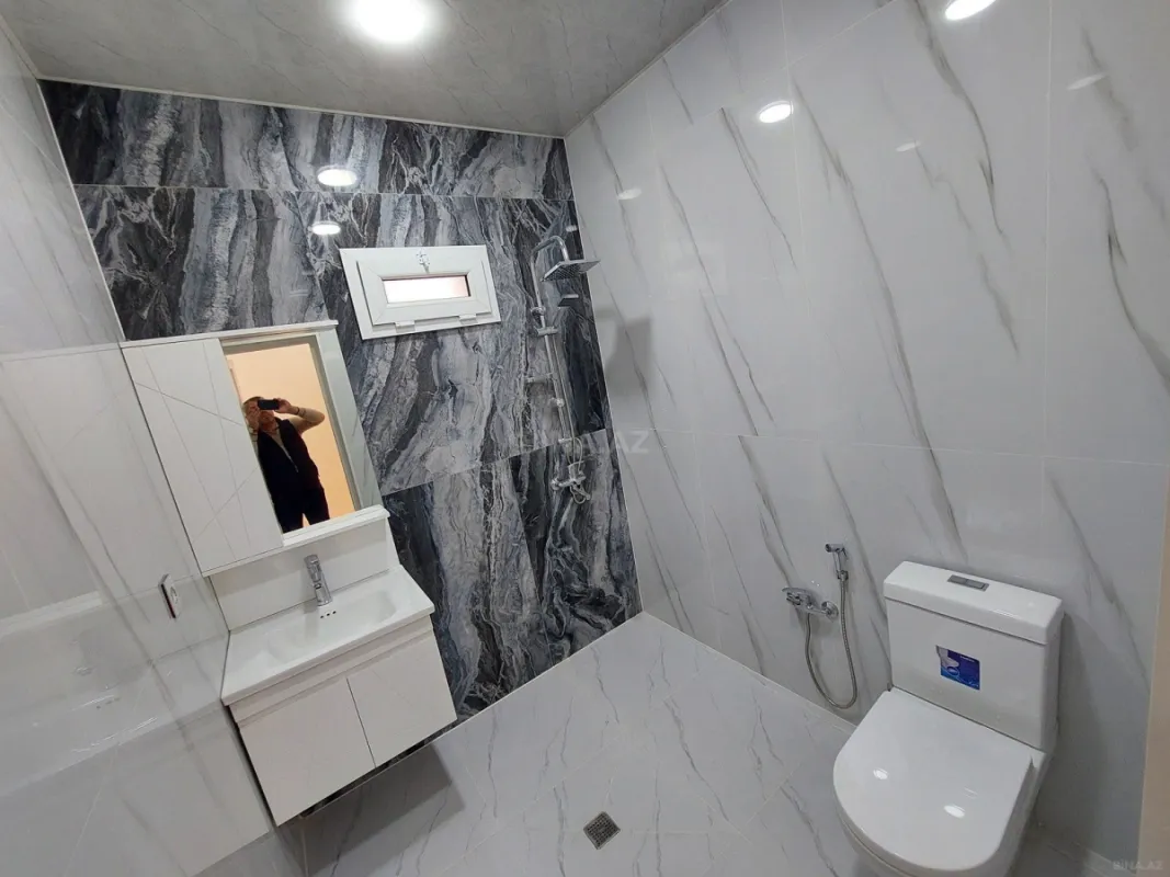 Satılır 3 otaqlı həyət evi 105 m²