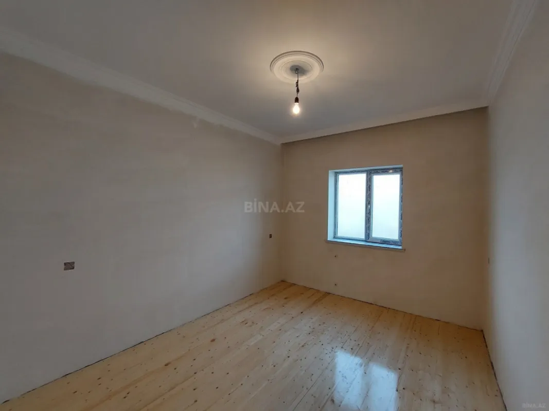 Satılır 3 otaqlı həyət evi 105 m²