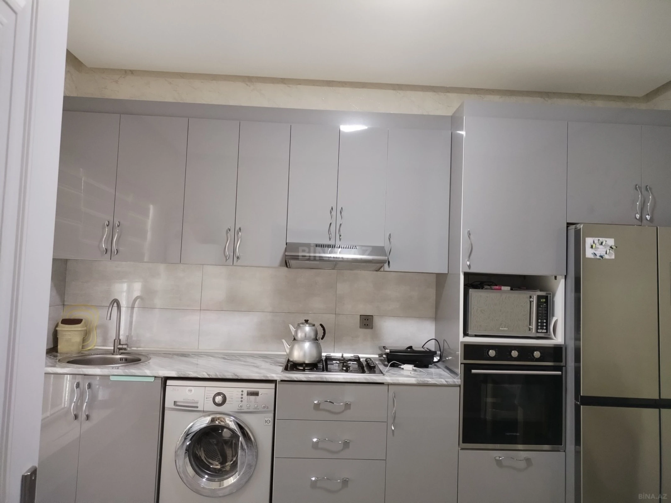 Satılır 4 otaqlı həyət evi 130 m²