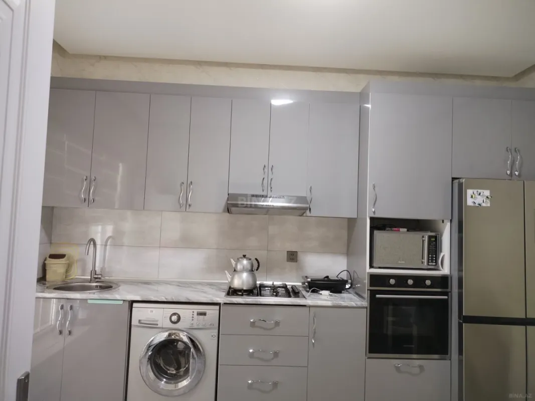 Satılır 4 otaqlı həyət evi 130 m²