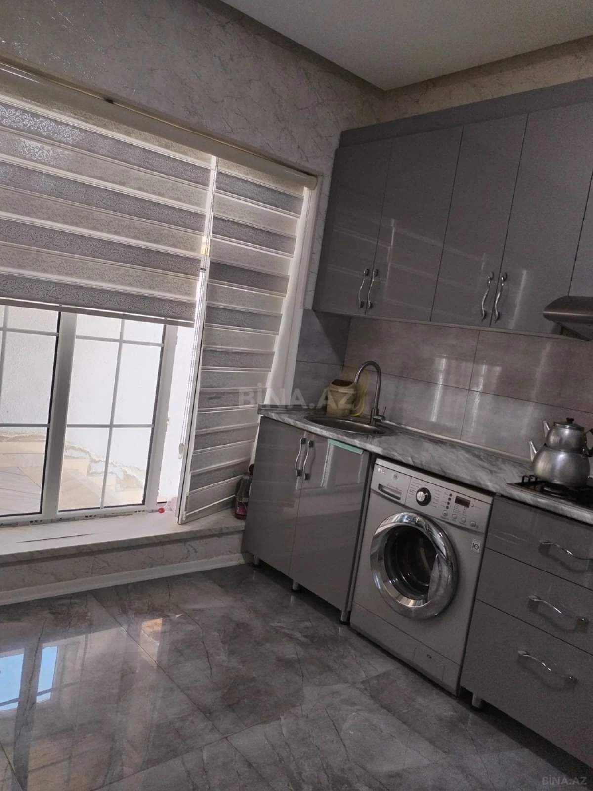 Satılır 4 otaqlı həyət evi 130 m²