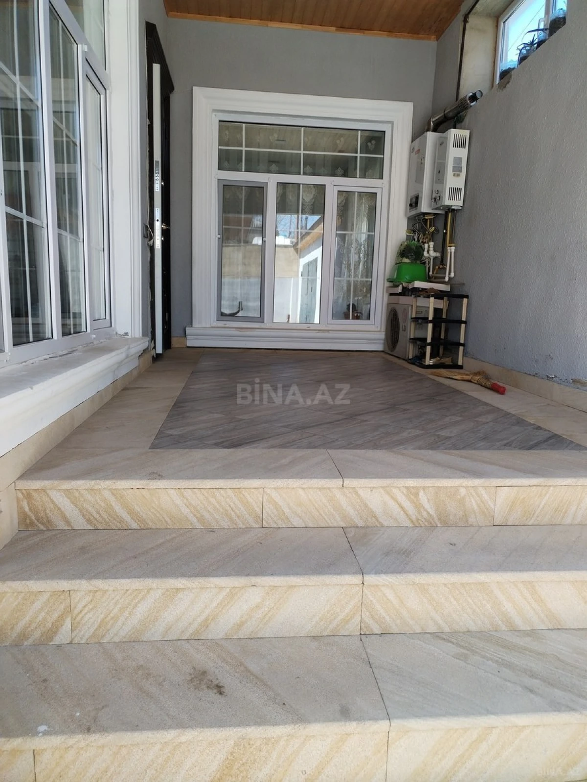 Satılır 4 otaqlı həyət evi 130 m²