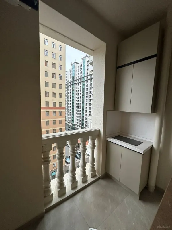 Kirayə verilir 2 otaqlı mənzil 86 m²