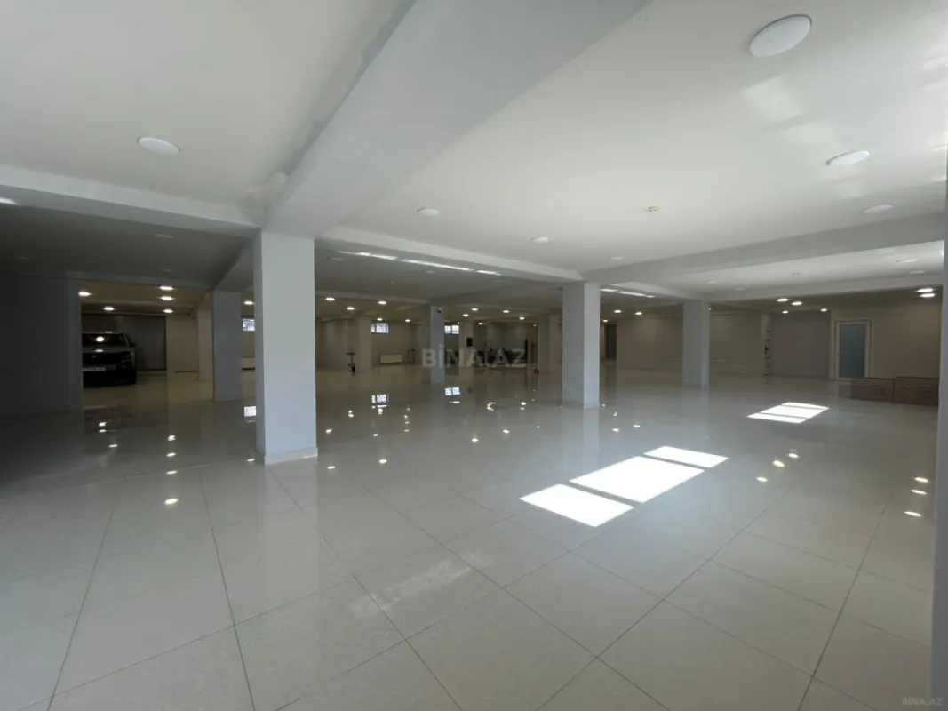 Kirayə verilir obyekt 720 m²