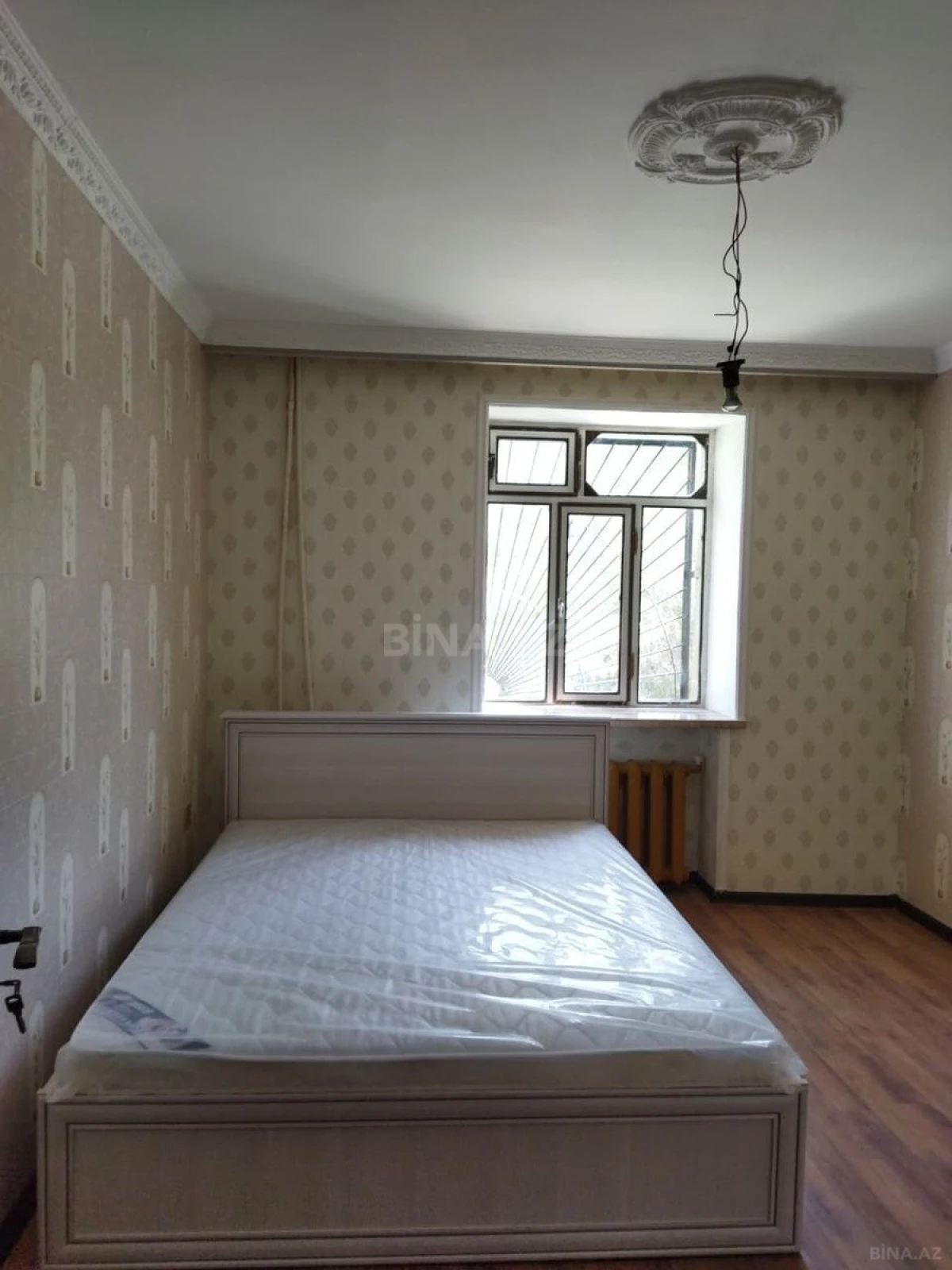 Kirayə verilir 2 otaqlı mənzil 65 m²