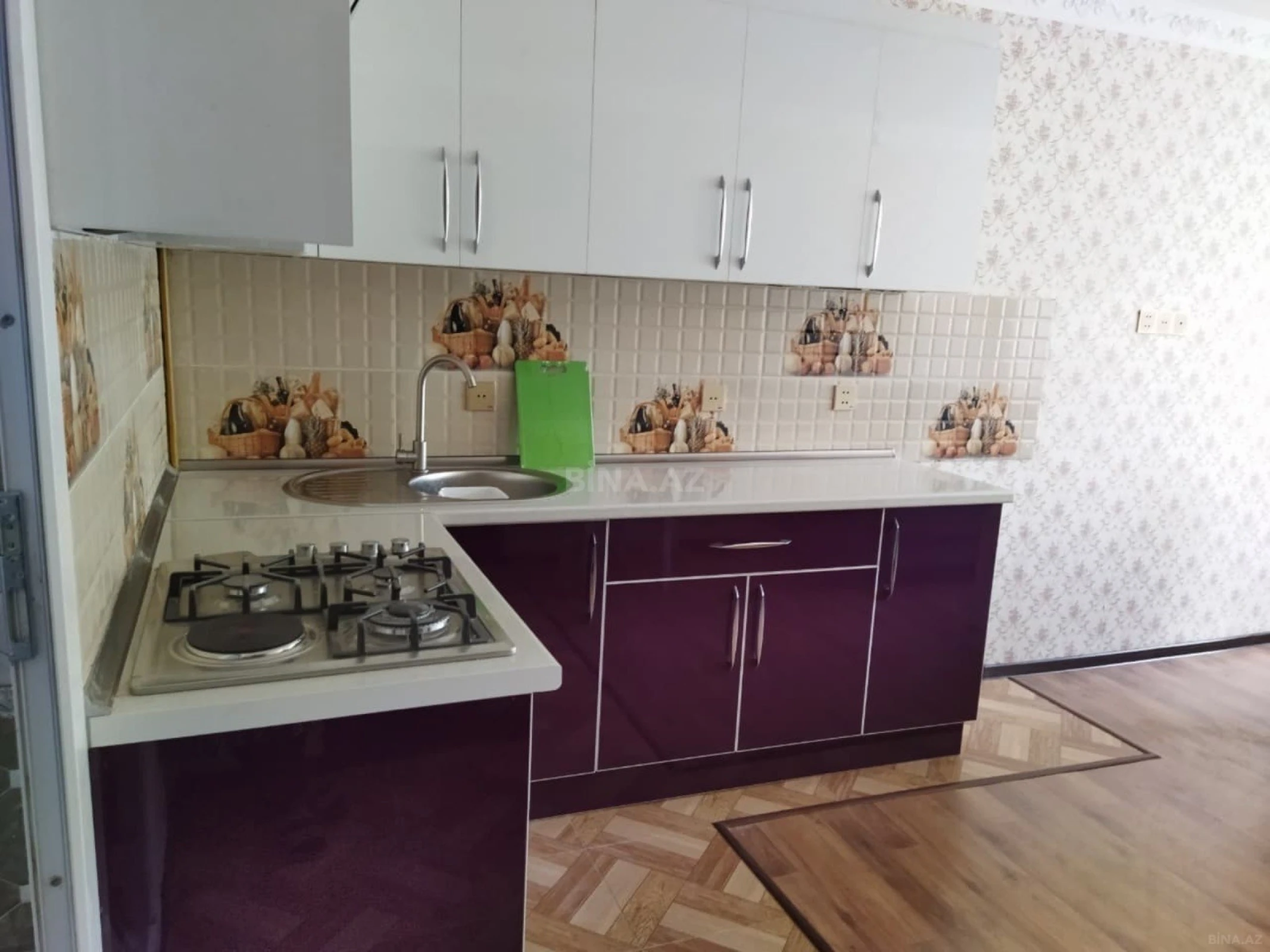 Kirayə verilir 2 otaqlı mənzil 65 m²