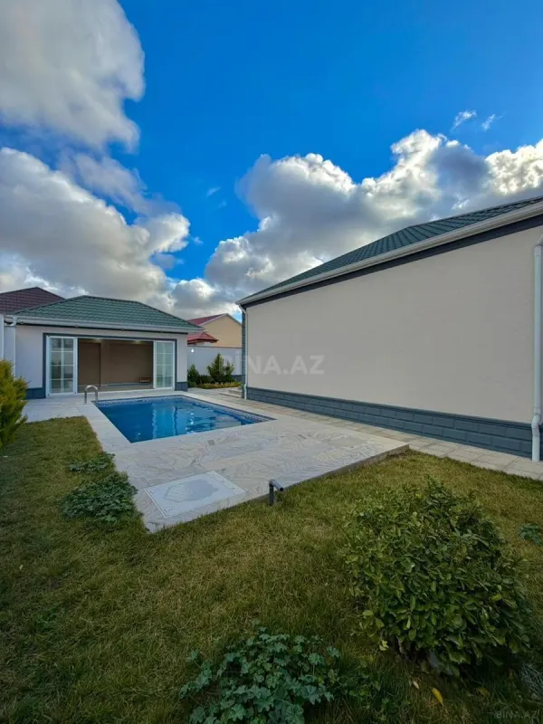 Satılır 4 otaqlı həyət evi 180 m²