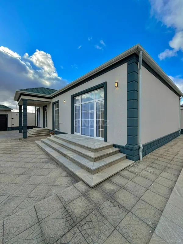 Satılır 4 otaqlı həyət evi 180 m²