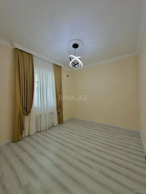 Satılır 4 otaqlı həyət evi 180 m²