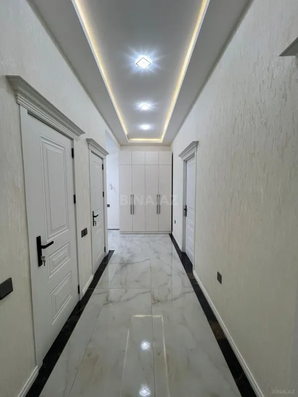 Satılır 2 otaqlı mənzil 90 m²