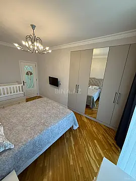 Satılır 3 otaqlı mənzil 150 m²