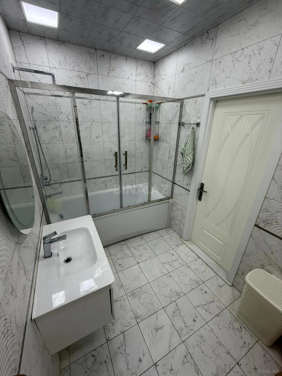 Satılır 3 otaqlı mənzil 150 m²