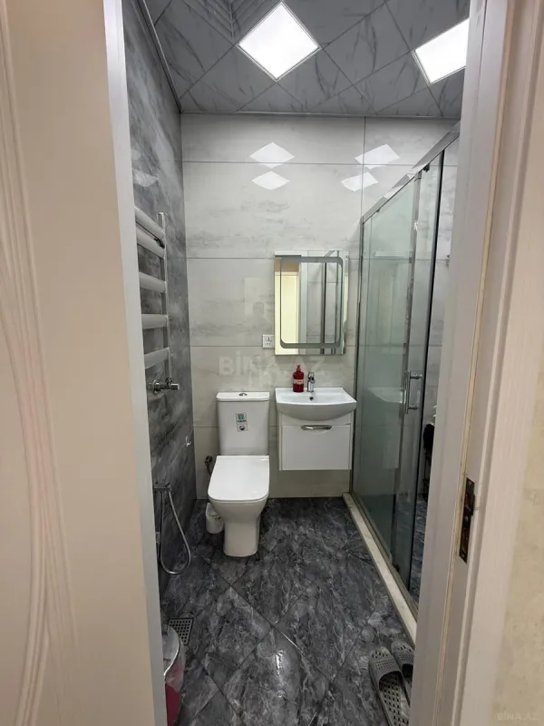 Satılır 3 otaqlı mənzil 150 m²