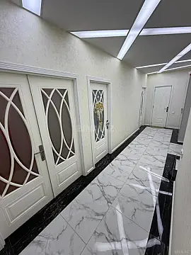 Satılır 3 otaqlı mənzil 150 m²