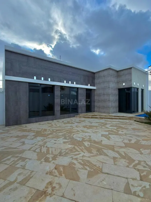 Satılır 4 otaqlı həyət evi 140 m²