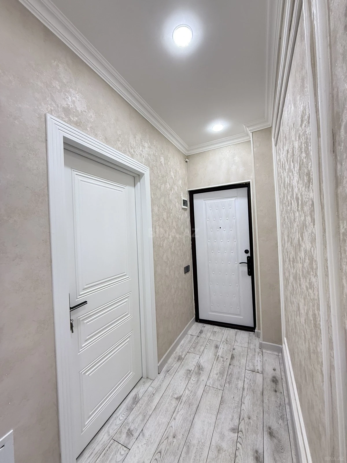 Satılır 2 otaqlı mənzil 45 m²