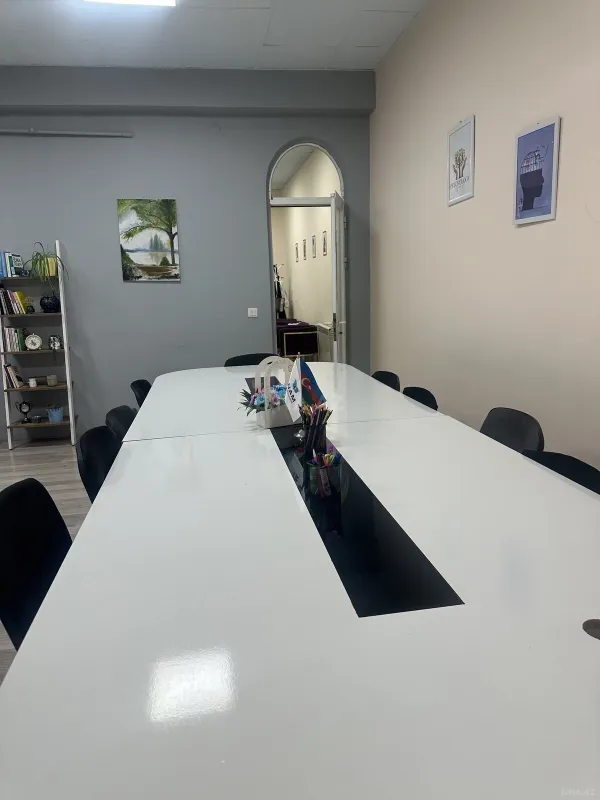 Kirayə verilir 2 otaqlı ofis 50 m²