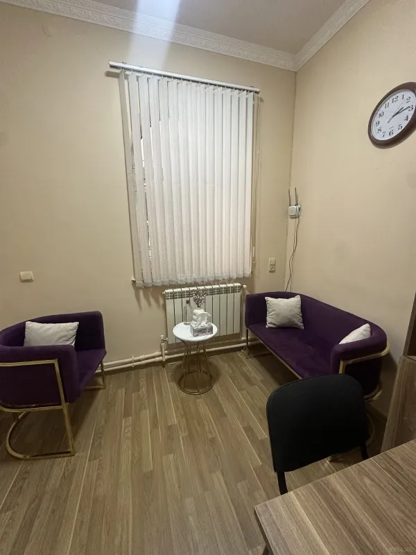 Kirayə verilir 2 otaqlı ofis 50 m²