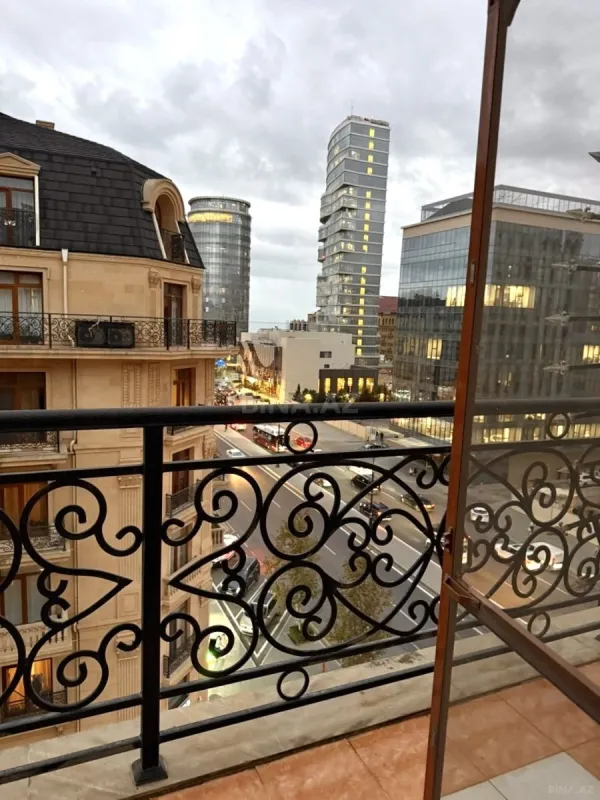 Kirayə verilir 3 otaqlı mənzil 90 m²