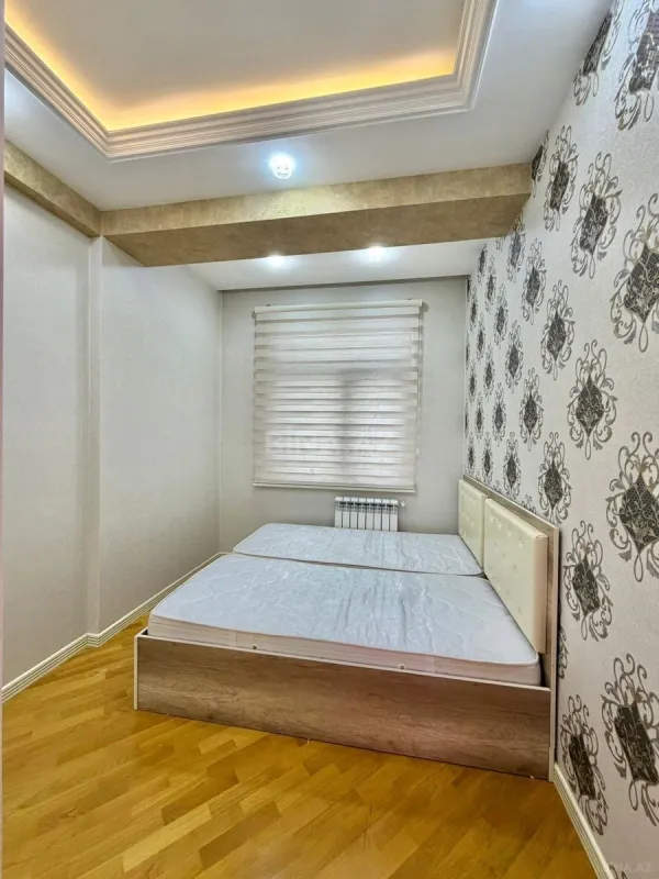Satılır 3 otaqlı mənzil 98 m²