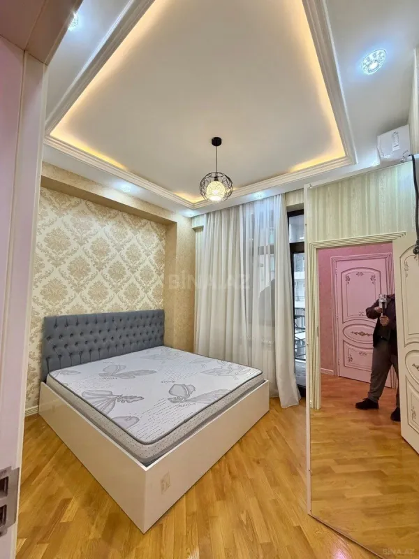Satılır 3 otaqlı mənzil 98 m²